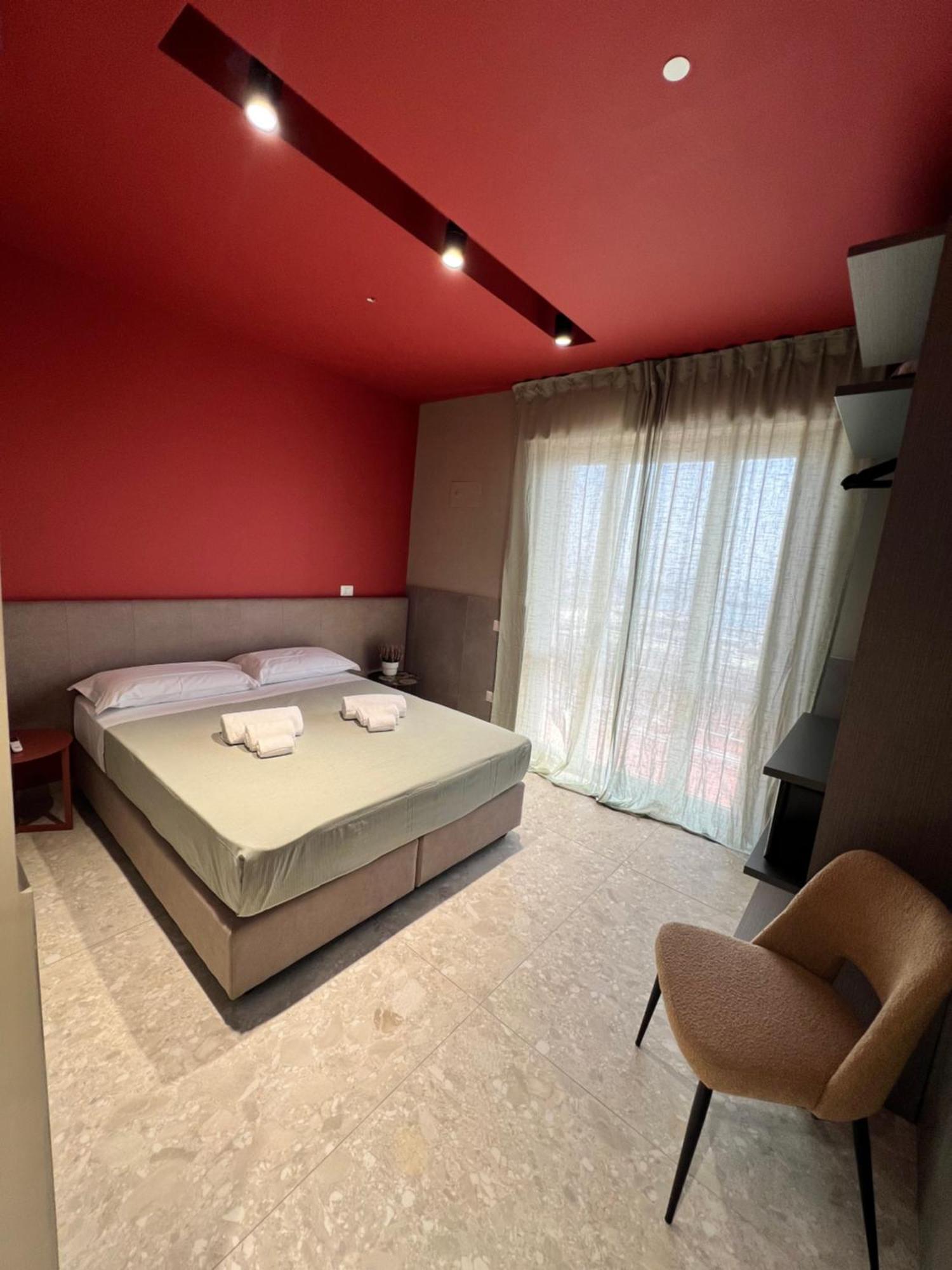 Mia Suites Porto Nápoles Exterior foto