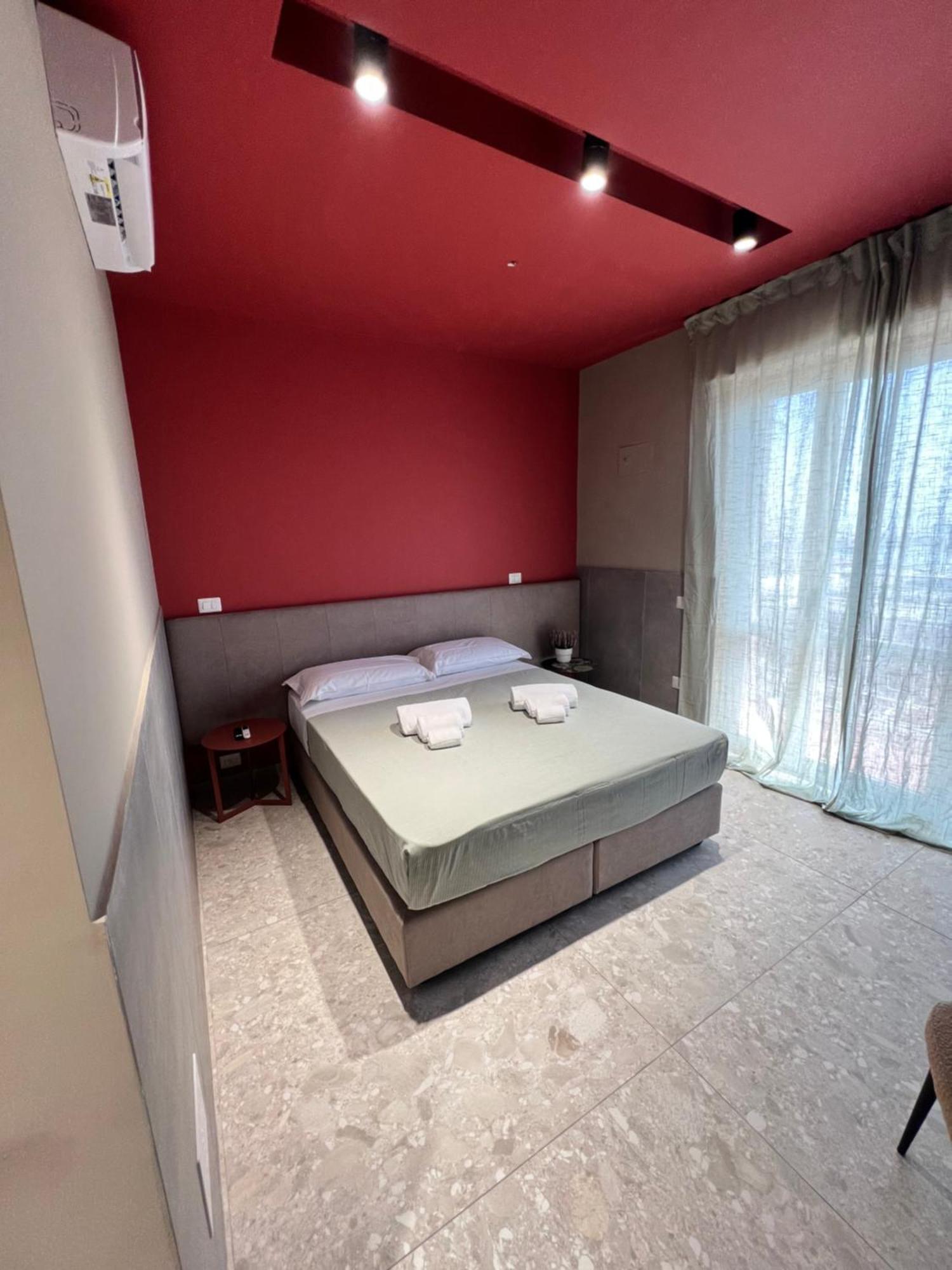 Mia Suites Porto Nápoles Exterior foto
